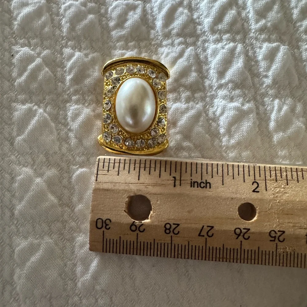 Vintage gorgeous statement